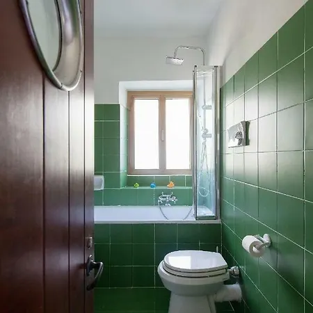 2 Parking - Lerici Center & Home - Rustegu Duze Apartment Lerici