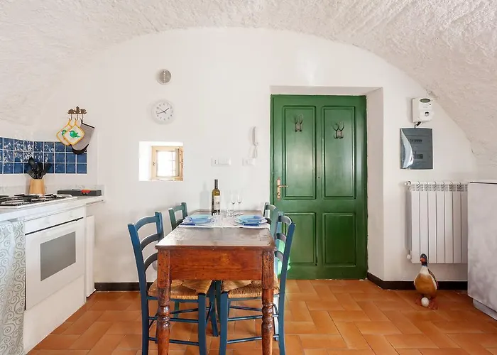 2 Parking - Lerici Center & Home - Rustegu Duze *